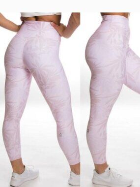 P'tula Desaree II Swift Leggings Rose Gold Pink size M 23"